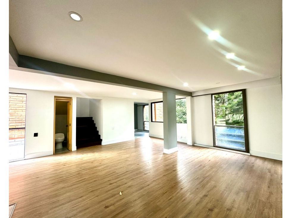 Apartamento en arriendo Antioquia Envigado Palma De Mollorca 200 m2 Habitaciones 3 Baños 3 Garajes 1 Precio $7650000