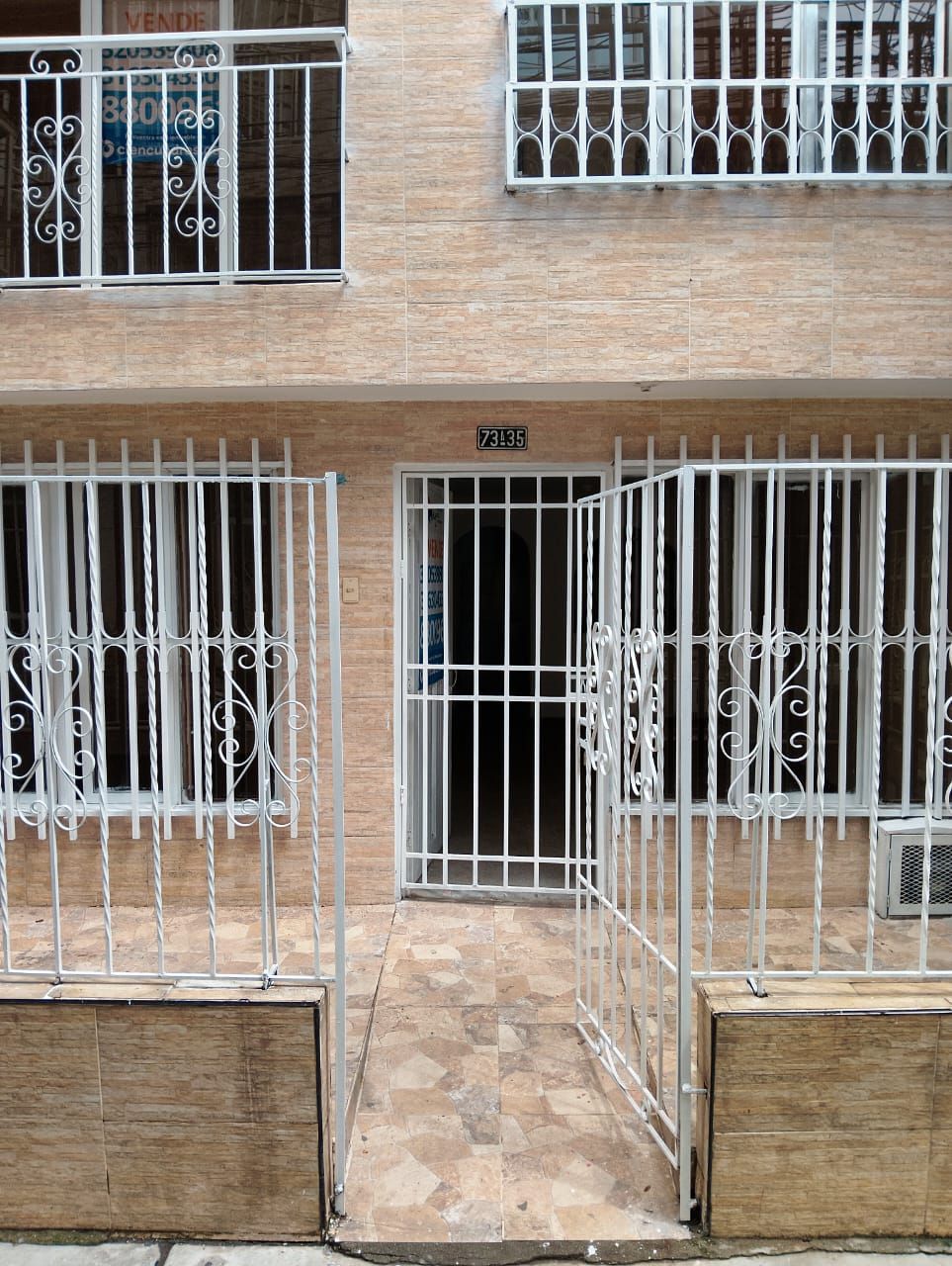 Casa en venta Valle Del Cauca Cali Urbanización Calimio 250 m2 Habitaciones 4 Baños 2 Garajes 0 Precio $210000000