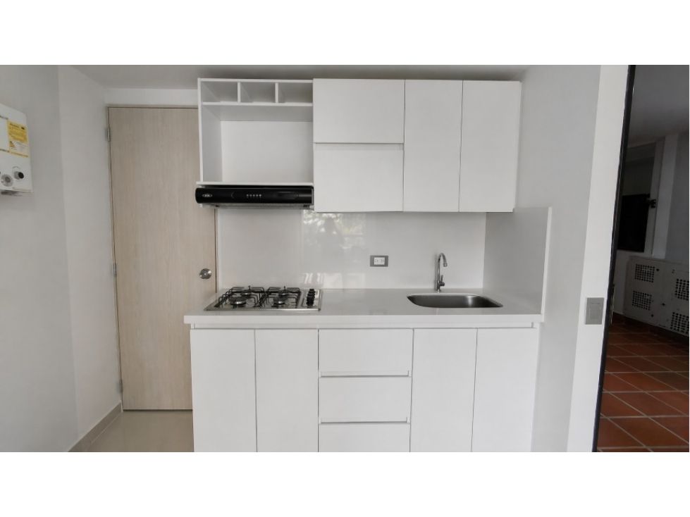 Apartaestudio en arriendo Antioquia Medellín San Javier No 2 20 m2 Habitaciones 1 Baños 1 Garajes 0 Precio $1500000