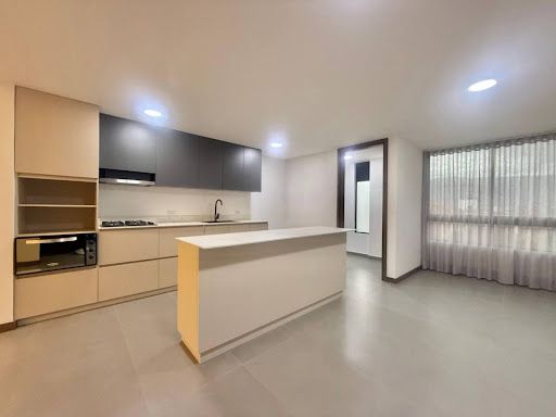 Apartamento en arriendo Antioquia Medellín Lorena 100 m2 Habitaciones 2 Baños 2 Garajes 1 Precio $5200000