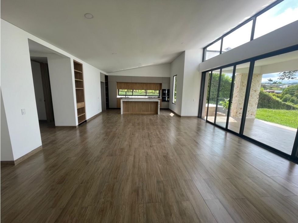 Casa Campestre en venta Risaralda Pereira Ur San Marcos 350 m2 Habitaciones 4 Baños 4 Garajes 4 Precio $1720000000