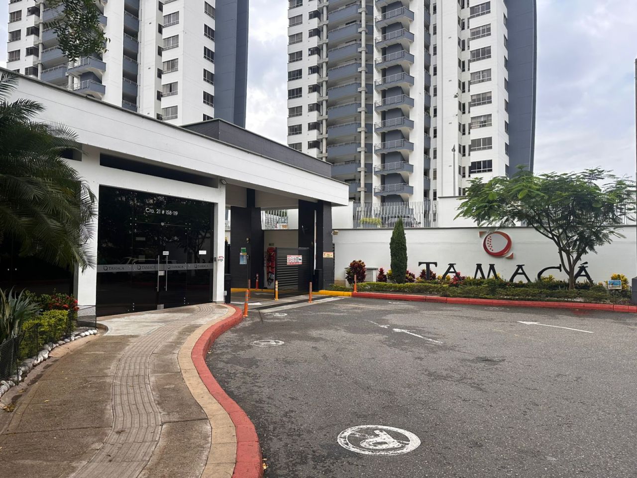 Apartamento en arriendo Santander Floridablanca Urbanizacion Palmas Del Campo 105 m2 Habitaciones 3 Baños 3 Garajes 2 Precio $4196600