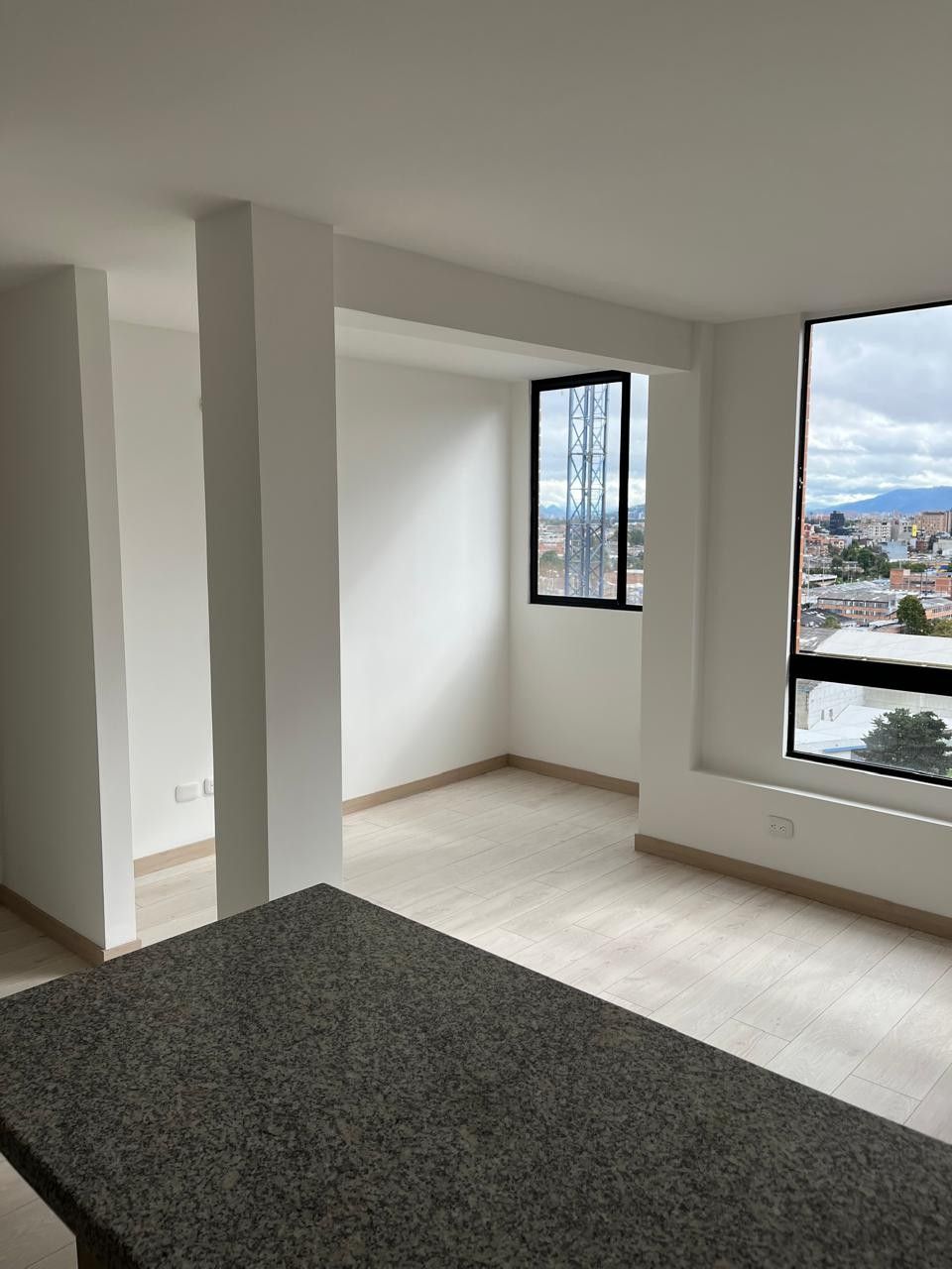 Apartamento en venta Cundinamarca Bogotá Industrial Centenario 42 m2 Habitaciones 2 Baños 2 Garajes 0 Precio $295000000