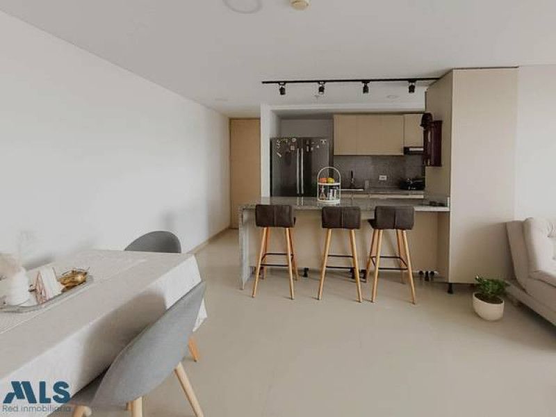 Apartamento en venta Antioquia Medellín Naranjal 74 m2 Habitaciones 2 Baños 2 Garajes 1 Precio $470000000