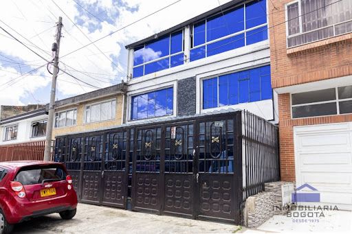 Apartamento en arriendo Cundinamarca Bogotá Ciudad Jardín Sur 90 m2 Habitaciones 3 Baños 2 Garajes 0 Precio $2300000