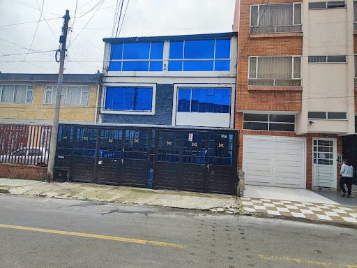 Apartamento en arriendo Cundinamarca Bogotá Ciudad Jardín Sur 90 m2 Habitaciones 3 Baños 2 Garajes 0 Precio $2300000