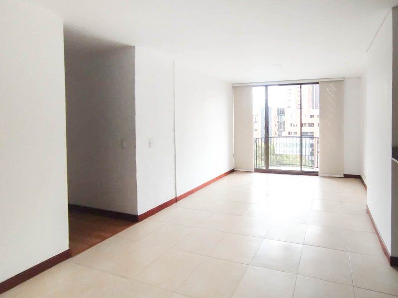 Apartamento en arriendo Antioquia Itagüí Comuna 2 94 m2 Habitaciones 3 Baños 2 Garajes 1 Precio $3200000