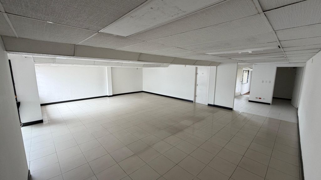 Casa en arriendo Cundinamarca Bogotá Iberia 230 m2 Habitaciones 1 Baños 2 Garajes 0 Precio $20000000