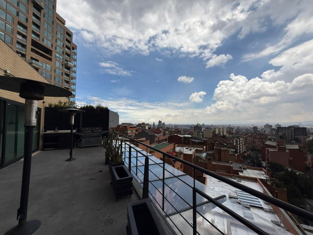 Apartamento en venta Cundinamarca Bogotá La Salle 210 m2 Habitaciones 3 Baños 3 Garajes 3 Precio $1750000000