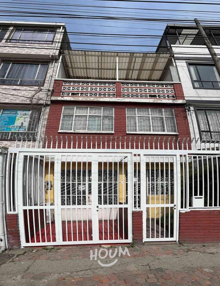 Casa en venta Cundinamarca Bogotá Las Ferias Occidental 120 m2 Habitaciones 6 Baños 3 Garajes 1 Precio $770000000
