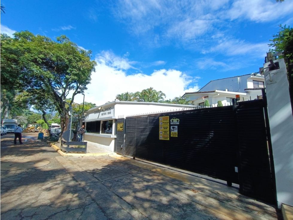 Casa en arriendo Valle Del Cauca Cali Ciudadela Pasoancho 210 m2 Habitaciones 5 Baños 4 Garajes 2 Precio $4500000