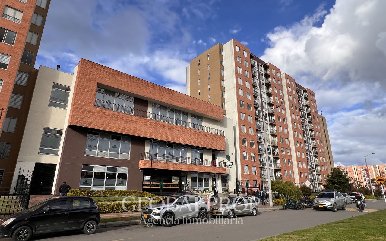 Apartamento en arriendo Cundinamarca Madrid Sosiego 63 m2 Habitaciones 3 Baños 2 Garajes 0 Precio $1400000