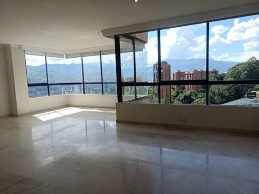 Apartamento en arriendo Antioquia Medellín San Lucas 135 m2 Habitaciones 3 Baños 3 Garajes 2 Precio $5900000