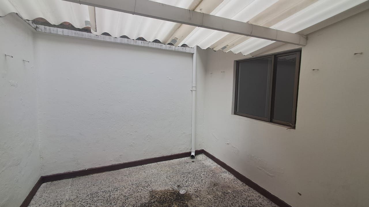 Casa en arriendo Cundinamarca Bogotá Alcalá 208 m2 Habitaciones 6 Baños 4 Garajes 0 Precio $0