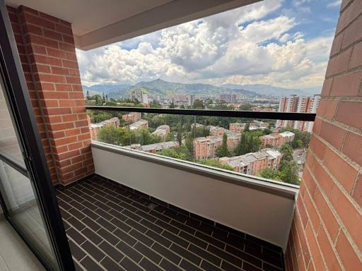 Apartamento en arriendo Antioquia Envigado Loma Del Barro 65 m2 Habitaciones 2 Baños 2 Garajes 1 Precio $3300000