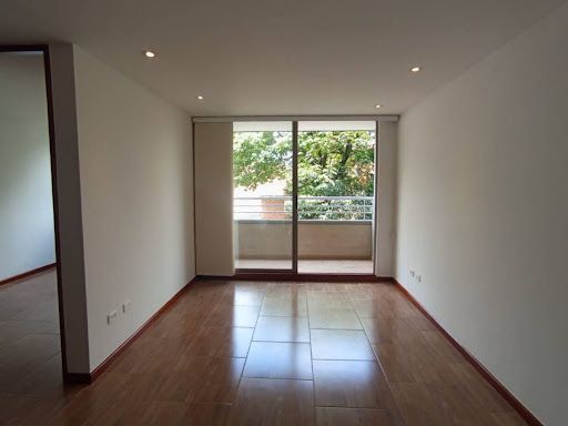 Apartamento en arriendo Antioquia Medellín El Tesoro 58 m2 Habitaciones 2 Baños 2 Garajes 1 Precio $3300000