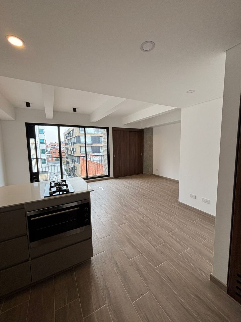 Apartaestudio en arriendo Cundinamarca Bogotá San Patricio 37 m2 Habitaciones 1 Baños 1 Garajes 0 Precio $2950000