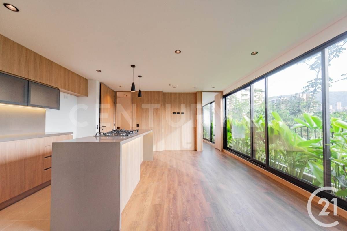 Apartamento en venta Antioquia Envigado Guaduales De La Abadia 60 m2 Habitaciones 1 Baños 2 Garajes 2 Precio $764900000
