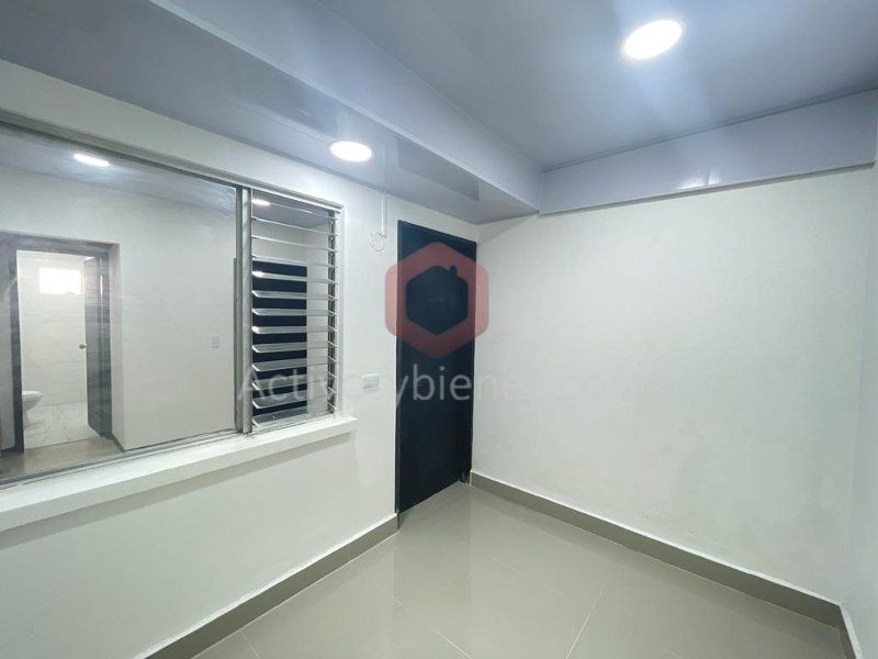 Oficina en arriendo o venta Antioquia Medellín Boston 30 m2 Habitaciones 0 Baños 1 Garajes 0 Precio venta $150000000 Precio arriendo $1680000