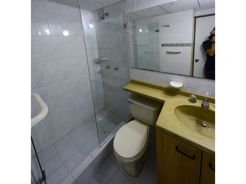 Apartamento en venta Cundinamarca Bogotá Campo Alegre 42 m2 Habitaciones 3 Baños 2 Garajes 0 Precio $230000000
