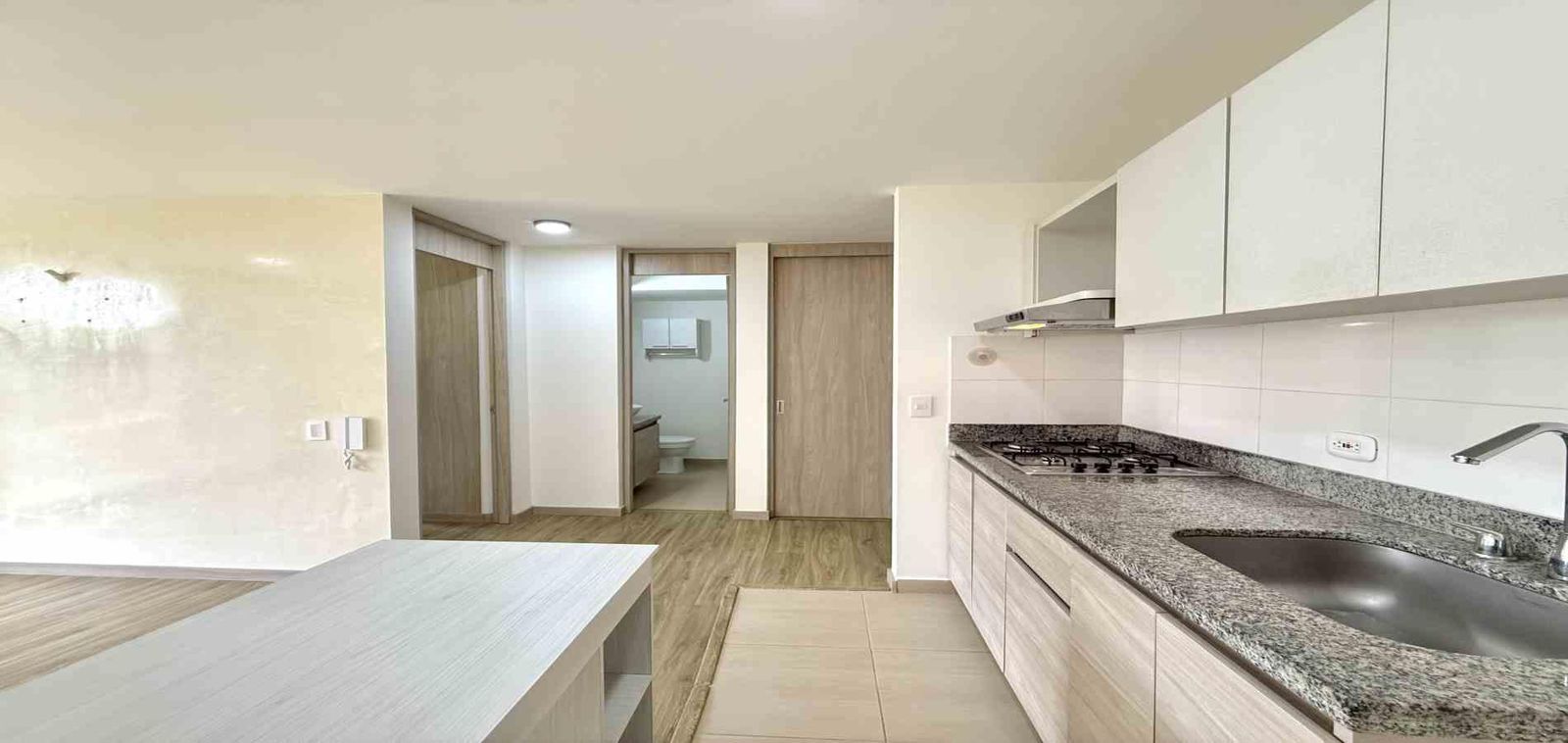 Apartamento en arriendo Risaralda Pereira Jardin De Velez Y Velez 60 m2 Habitaciones 1 Baños 1 Garajes 1 Precio $1800000