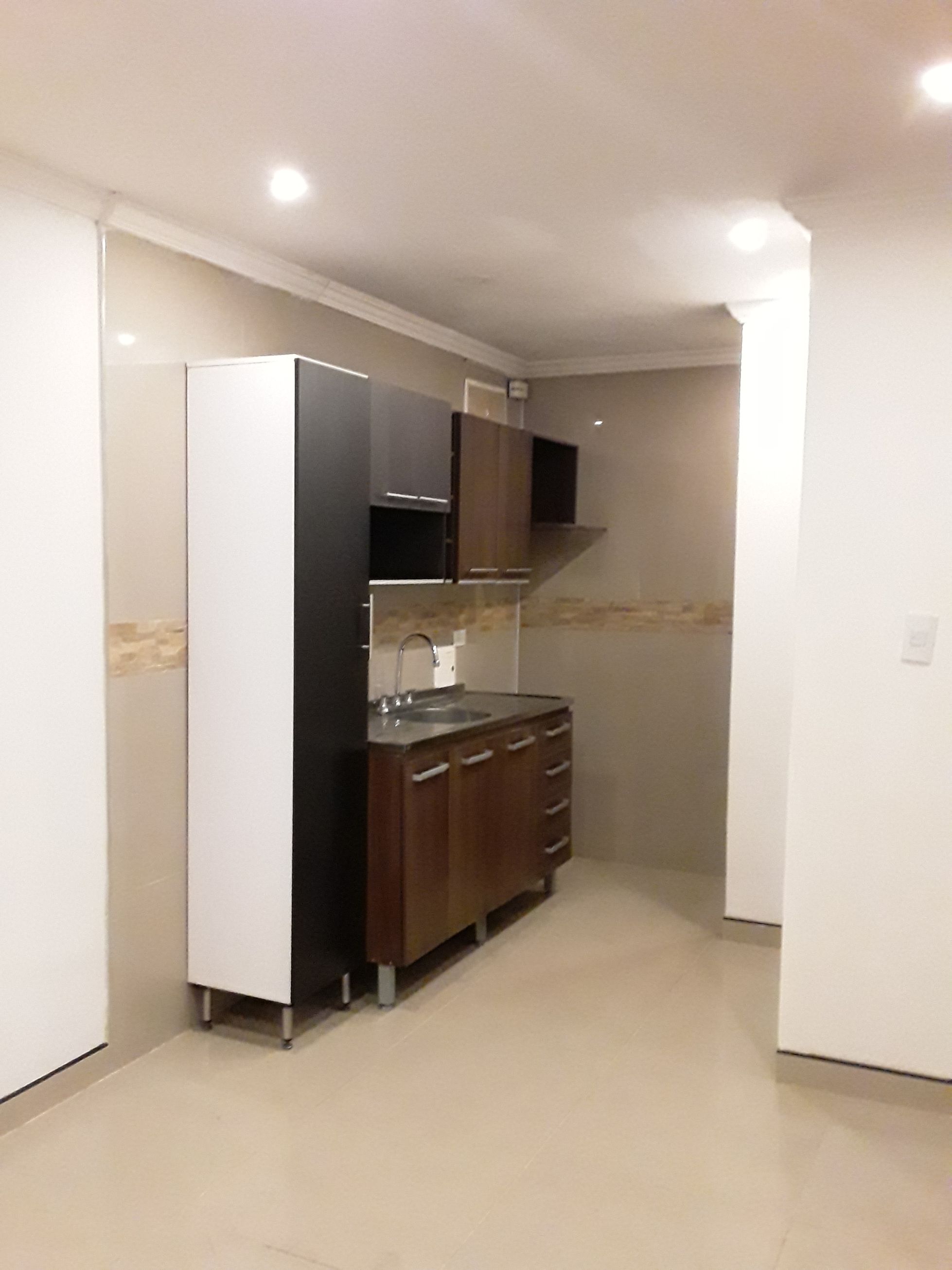 Apartamento en arriendo Cundinamarca Bogotá El Palmar 37 m2 Habitaciones 2 Baños 1 Garajes 0 Precio $950000