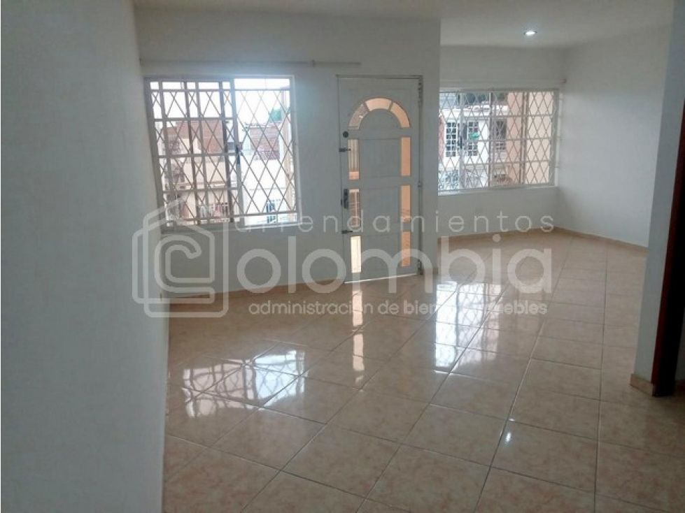 Apartamento en arriendo Valle Del Cauca Cali San Pedro 135 m2 Habitaciones 3 Baños 2 Garajes 0 Precio $1300000