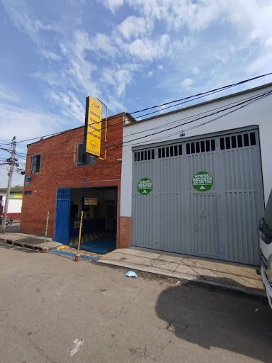 Bodega en arriendo Santander Bucaramanga Granada 200 m2 Habitaciones 0 Baños 2 Garajes 0 Precio $4500000