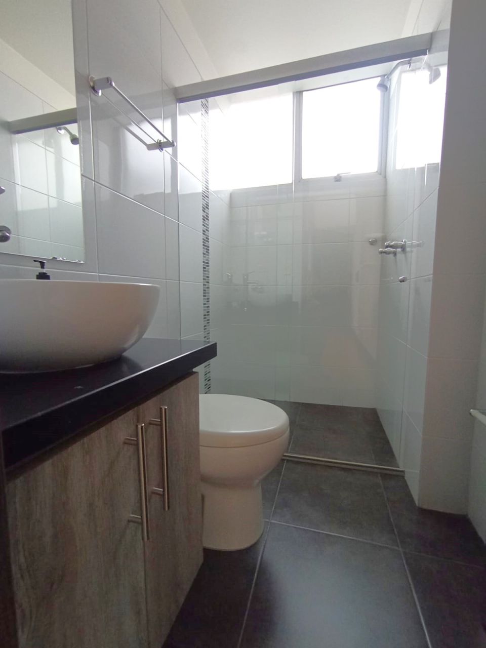 Apartamento en arriendo o venta Caldas Manizales Palo Grande 37 m2 Habitaciones 1 Baños 1 Garajes 1 Precio venta $320000000 Precio arriendo $1600000