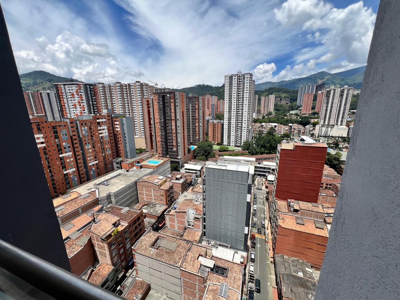 Apartamento en arriendo Antioquia Sabaneta Holanda 68 m2 Habitaciones 2 Baños 2 Garajes 1 Precio $2700000