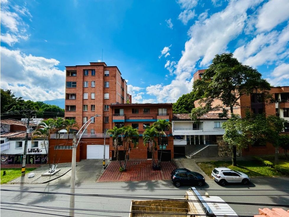 Apartamento en venta Antioquia Medellín Florida Nueva 132 m2 Habitaciones 3 Baños 3 Garajes 2 Precio $700000000