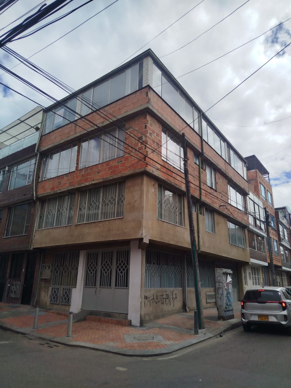 Apartamento en arriendo Cundinamarca Bogotá Valladolid 65 m2 Habitaciones 3 Baños 1 Garajes 0 Precio $1200000