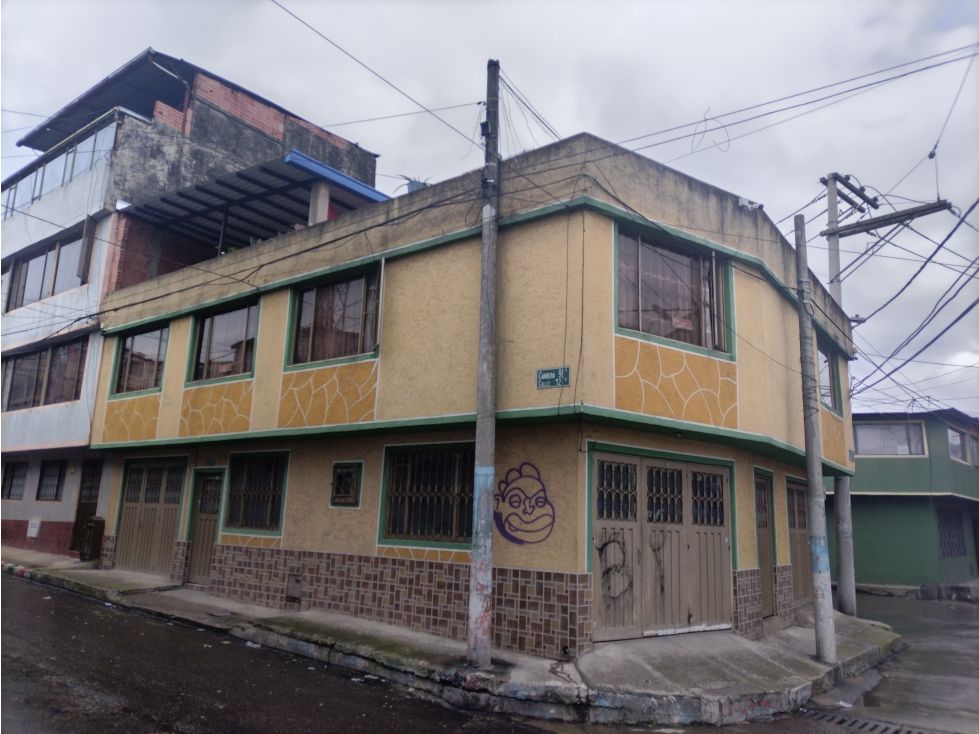 Casa en venta Cundinamarca Bogotá San Cayetano 300 m2 Habitaciones 10 Baños 6 Garajes 2 Precio $499000000
