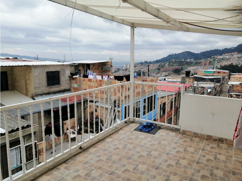 Casa en venta Cundinamarca Bogotá La Reforma 252 m2 Habitaciones 12 Baños 6 Garajes 1 Precio $325000000
