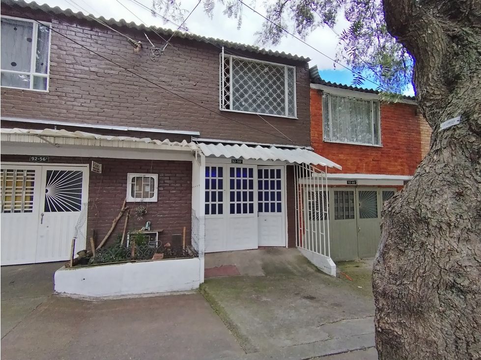Casa en venta Cundinamarca Bogotá Villa De Cafam 120 m2 Habitaciones 4 Baños 2 Garajes 1 Precio $260000000