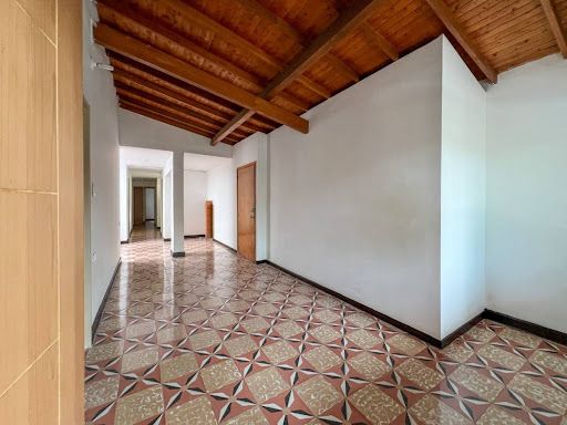 Casa en arriendo Antioquia Envigado Alcalá 150 m2 Habitaciones 5 Baños 2 Garajes 0 Precio $2700000