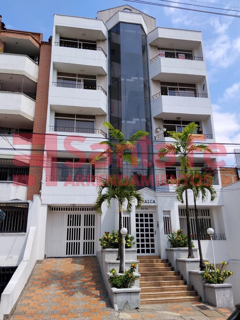 Apartamento en arriendo Antioquia Medellín La Castellana 88 m2 Habitaciones 4 Baños 3 Garajes 1 Precio $2500000