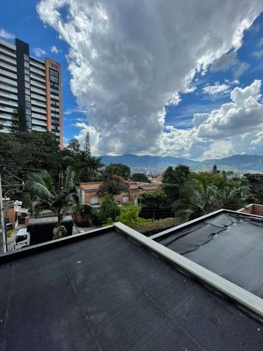 Apartamento en arriendo Antioquia Envigado El Yerbal 75 m2 Habitaciones 2 Baños 2 Garajes 2 Precio $4000000