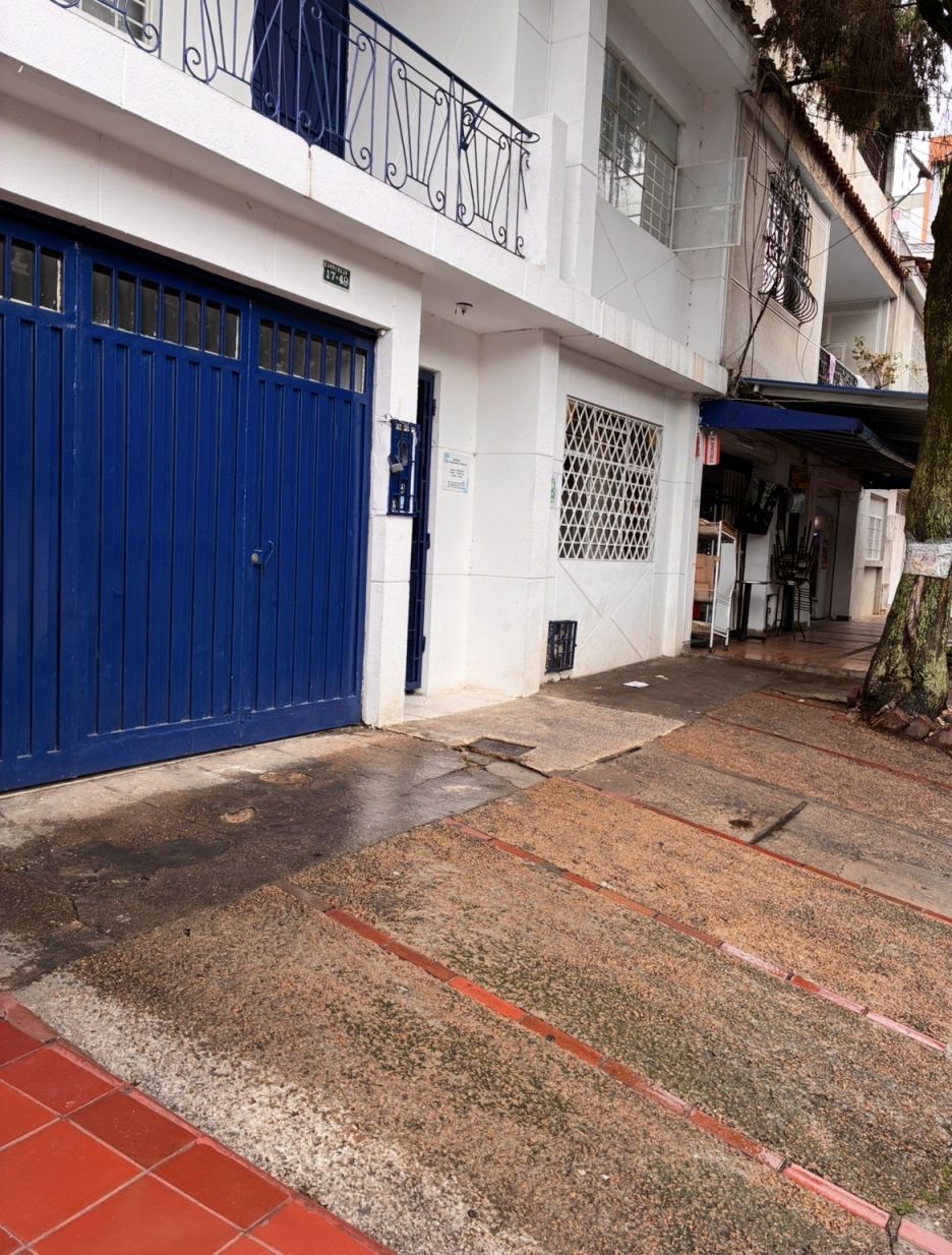 Casa en venta Santander Bucaramanga San Francisco 318 m2 Habitaciones 6 Baños 5 Garajes 2 Precio $750000000