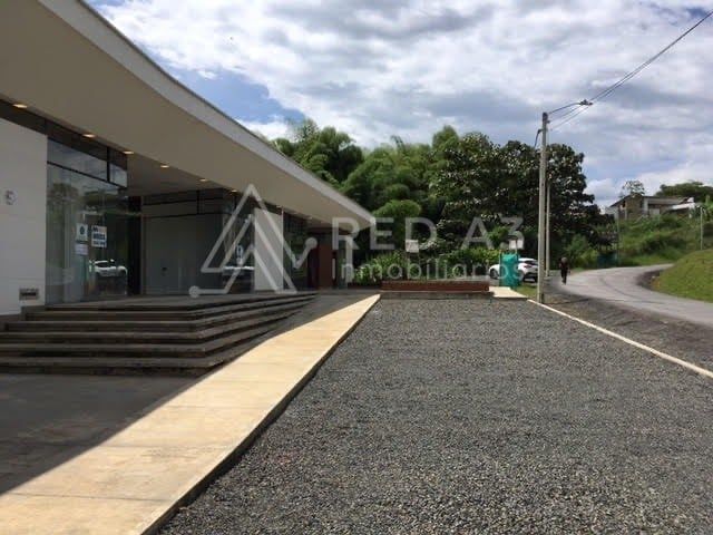 Local en arriendo Risaralda Pereira Cn Campestre San Jose De Las Villas 25 m2 Habitaciones 0 Baños 0 Garajes 10 Precio $1500000