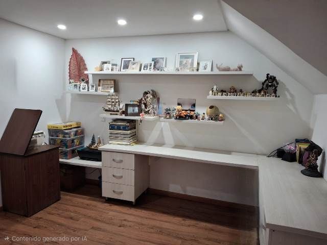 Casa en venta Antioquia Envigado Bosques De Carlos 85 m2 Habitaciones 3 Baños 4 Garajes 2 Precio $830000000