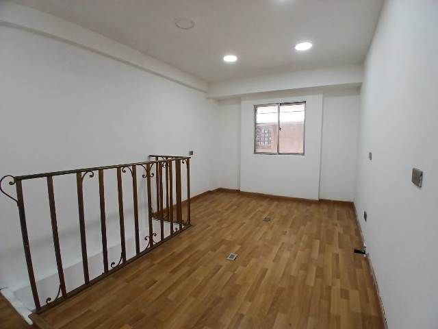 Local en arriendo Antioquia Medellín Calle Nueva 13 m2 Habitaciones 0 Baños 1 Garajes 0 Precio $2200000