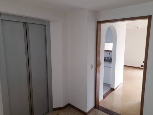 Apartamento en arriendo Antioquia Medellín Granada 55 m2 Habitaciones 2 Baños 2 Garajes 1 Precio $4000000