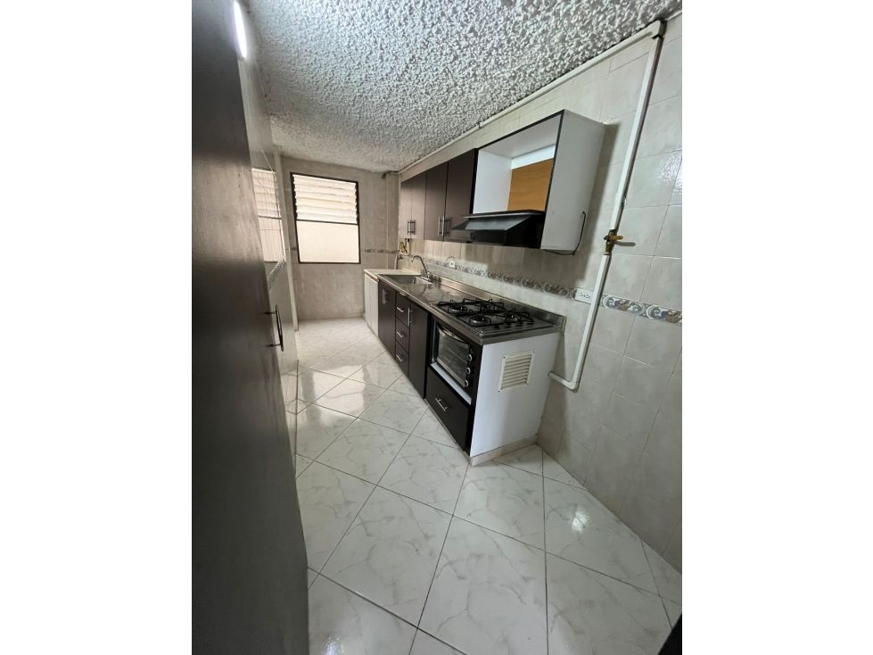 Apartamento en venta Antioquia Medellín San Bernardo 80 m2 Habitaciones 3 Baños 2 Garajes 1 Precio $500000000