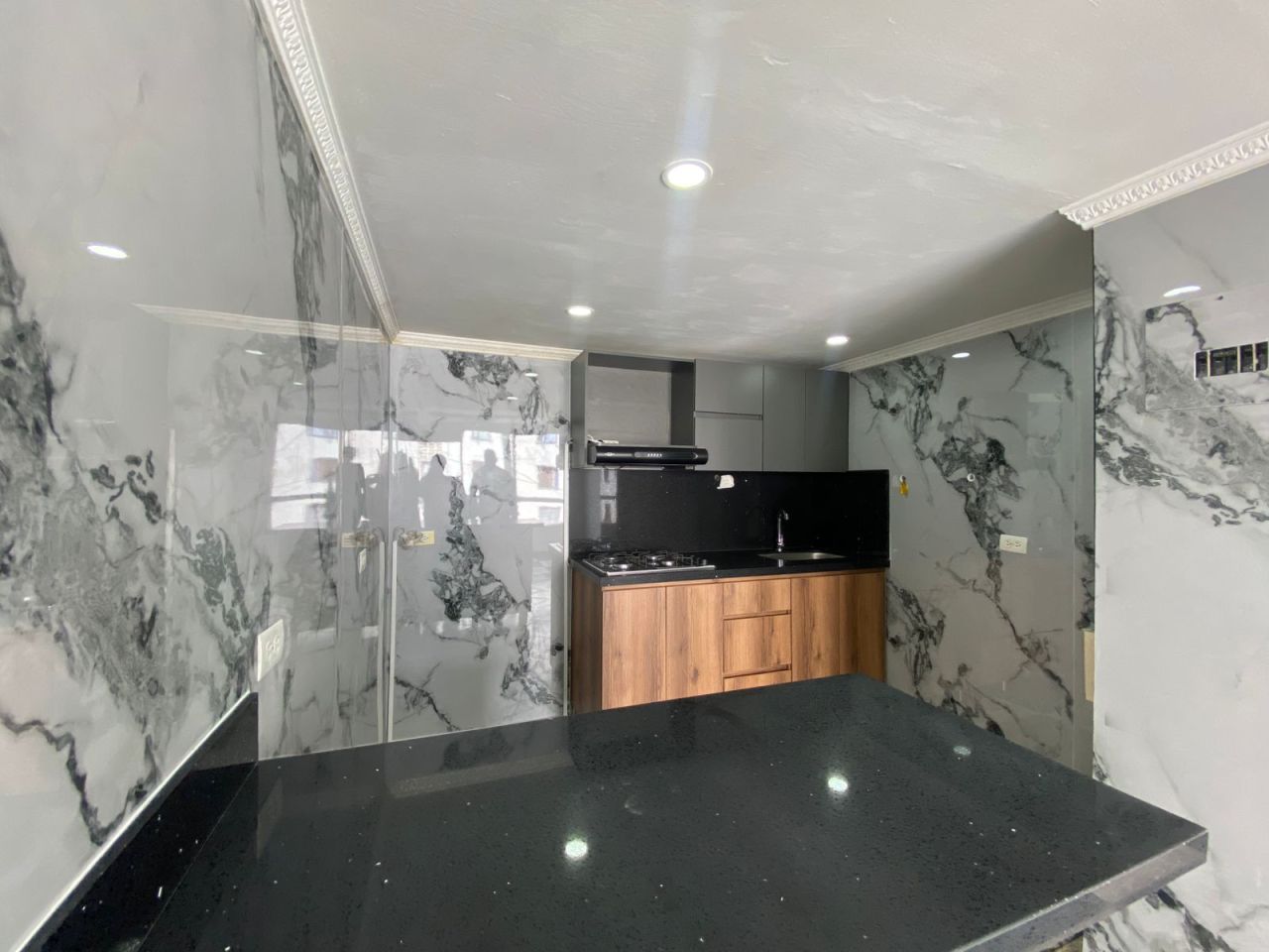 Apartamento en arriendo Antioquia Bello El Trapiche 70 m2 Habitaciones 3 Baños 1 Garajes 1 Precio $1400000