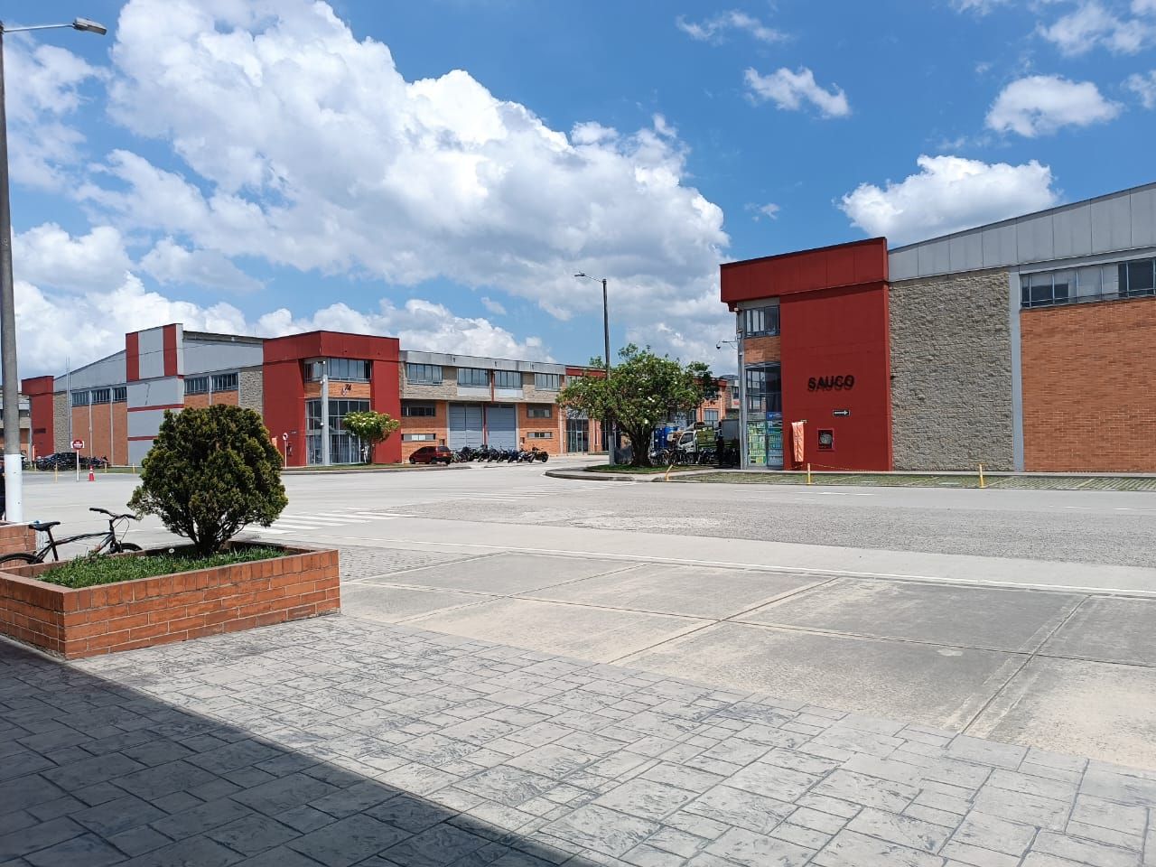 Bodega en arriendo Cundinamarca Cota Cota 390 m2 Habitaciones 0 Baños 4 Garajes 2 Precio $15000000