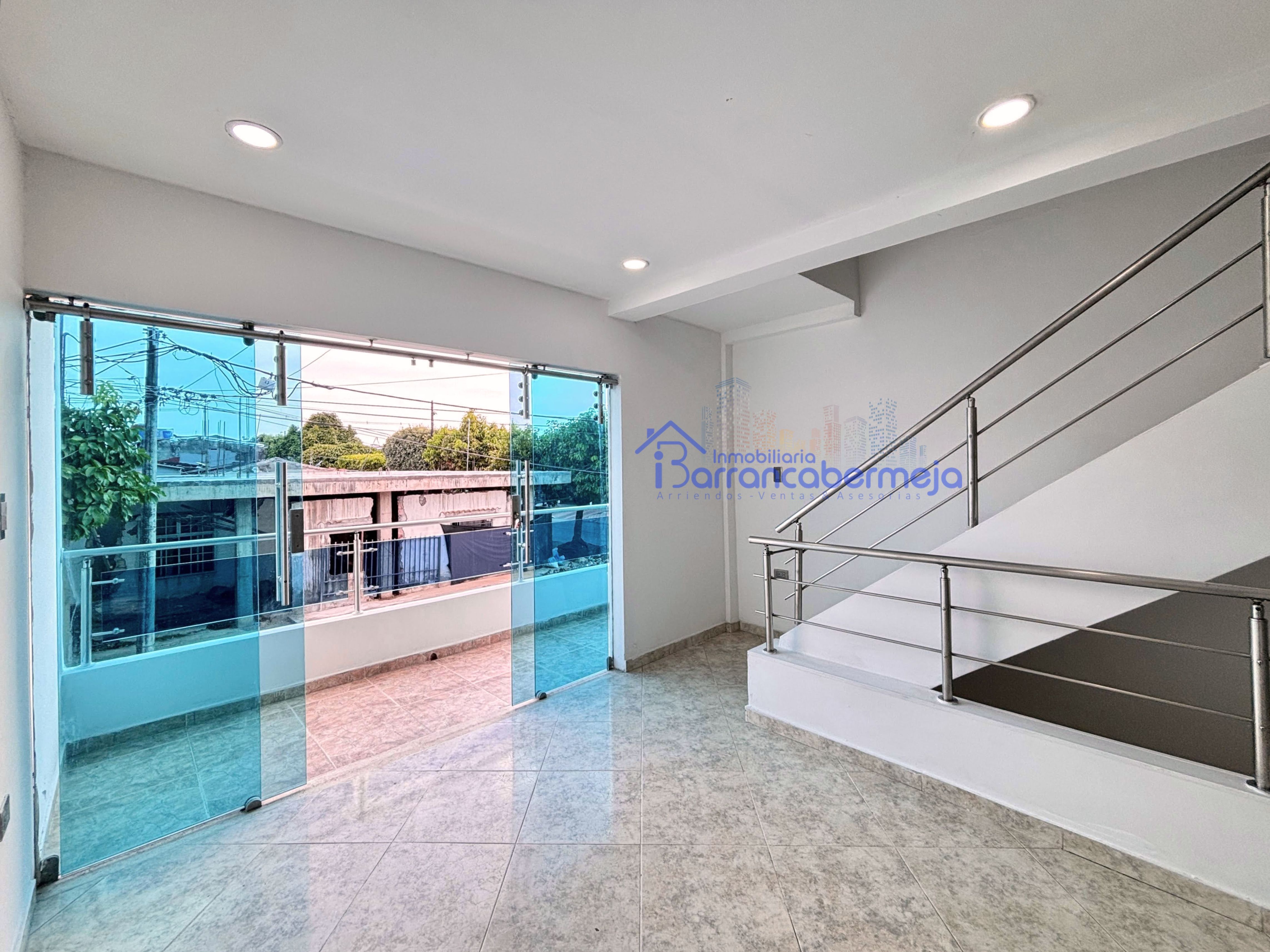 Apartamento en arriendo Santander Barrancabermeja La Floresta 180 m2 Habitaciones 6 Baños 4 Garajes 0 Precio $2100000