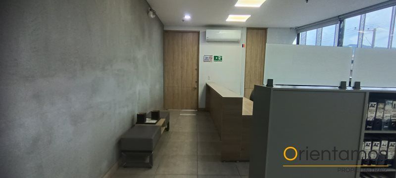 Oficina en arriendo Antioquia Itagüí Zona Industrial 1 161 m2 Habitaciones 0 Baños 2 Garajes 0 Precio $8000000