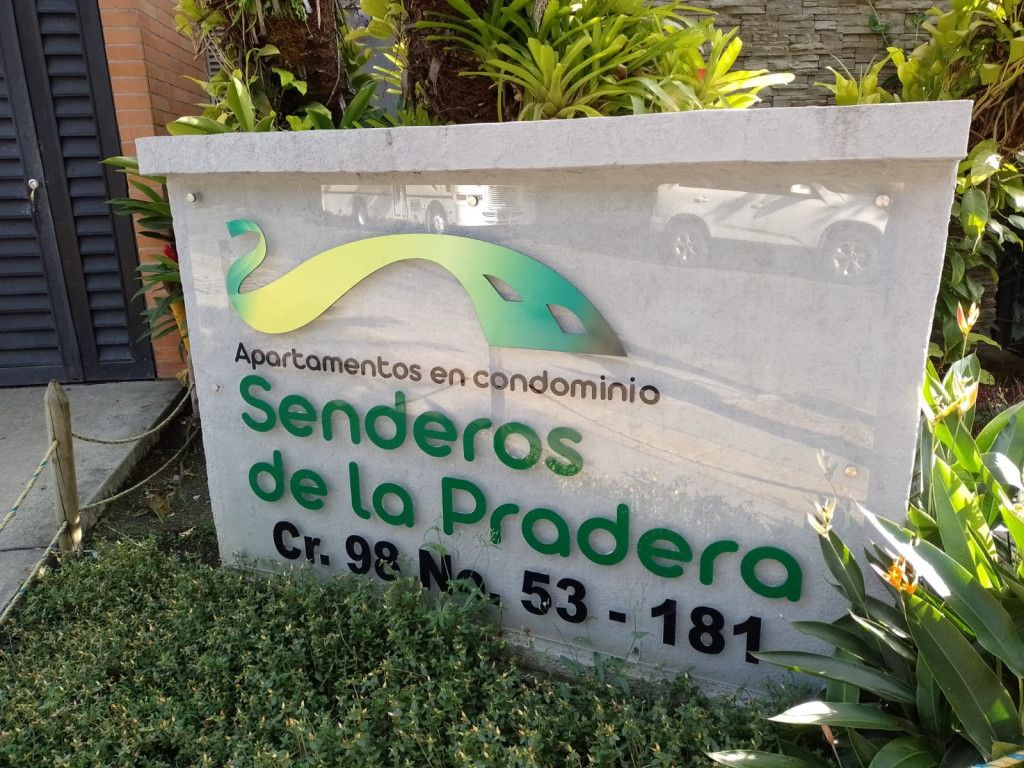 Apartamento en arriendo Valle Del Cauca Cali Conjunto Residencial Reserva De Melendez 60 m2 Habitaciones 2 Baños 2 Garajes 0 Precio $1600000