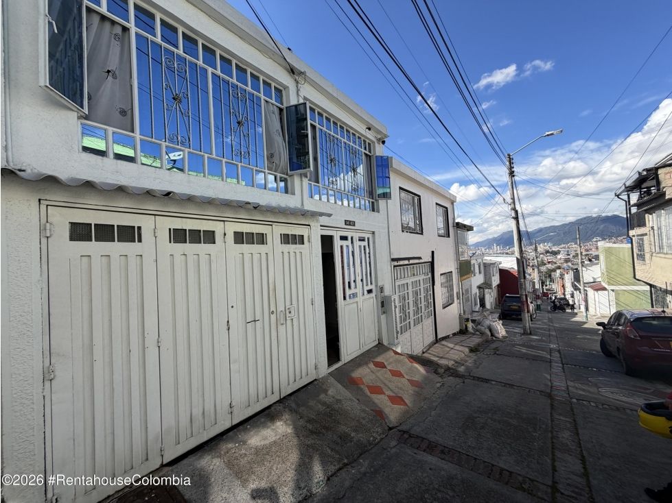 Casa en venta Cundinamarca Bogotá San Luis 100 m2 Habitaciones 5 Baños 3 Garajes 2 Precio $495000000